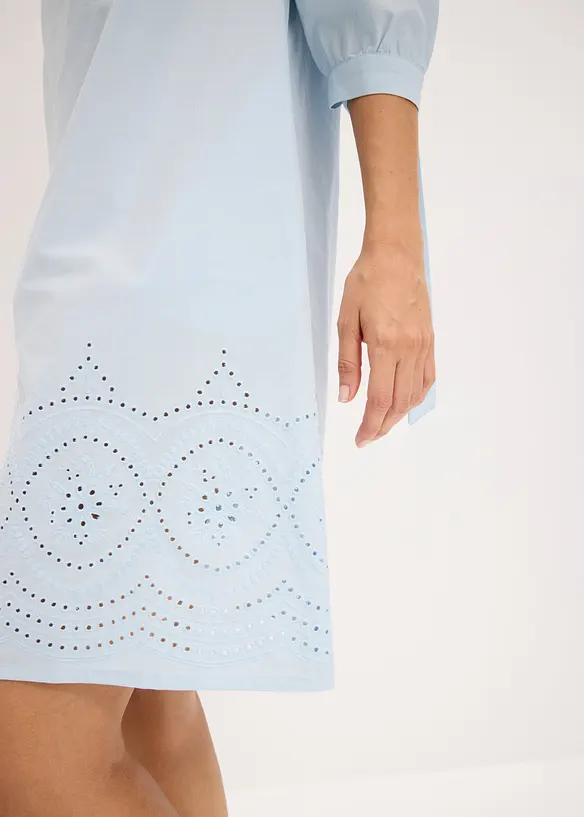 Off shoulder-kl&auml;nning i bomull med h&aring;lbroderi, bonprix