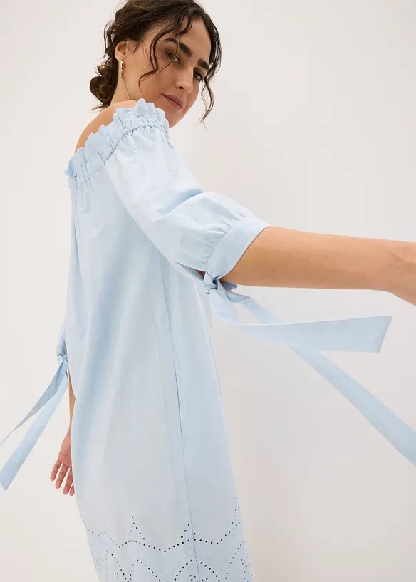 Off shoulder-kl&auml;nning i bomull med h&aring;lbroderi, bonprix