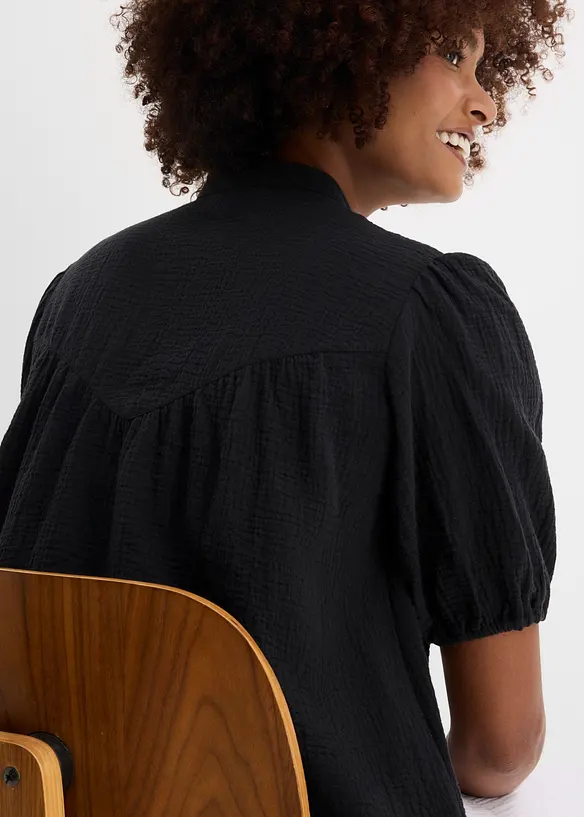 Kort&auml;rmad blus i luftig muslin, bonprix