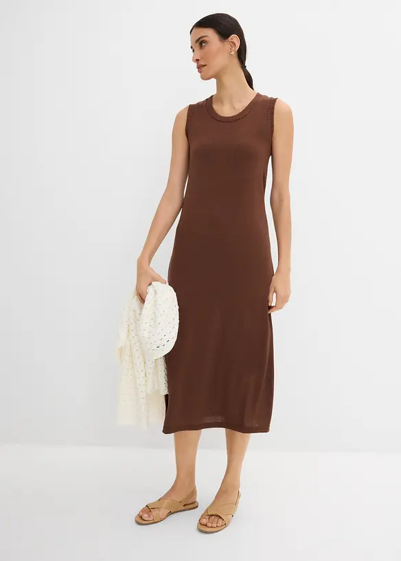 Stickad kl&auml;nning i tunn viskosmix, bonprix