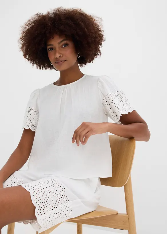 Kort&auml;rmad blus i luftig muslin, bonprix
