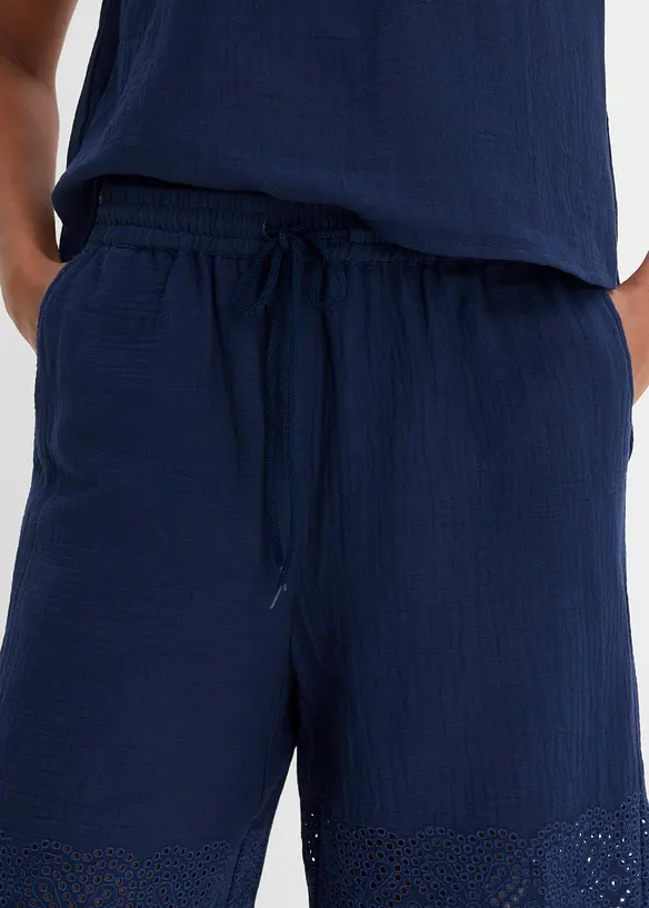 Shorts av luftig muslin, bonprix