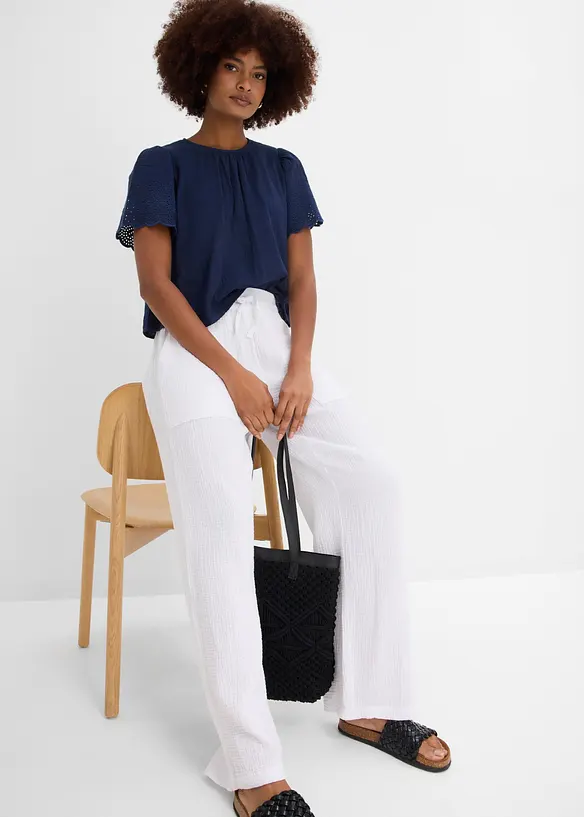 Byxa i luftig muslin, bonprix