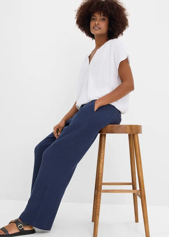 Byxa i luftig muslin, bonprix