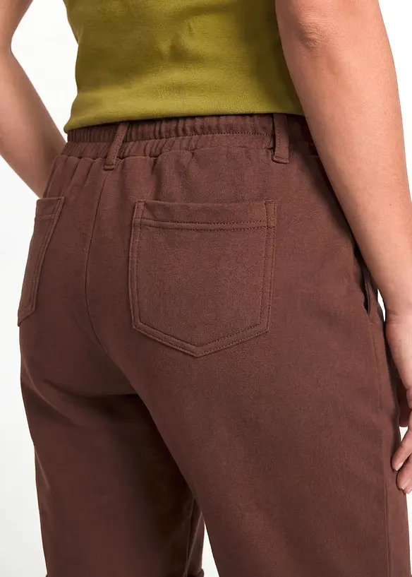 Sweatshirtshorts av ekologisk bomull, bonprix