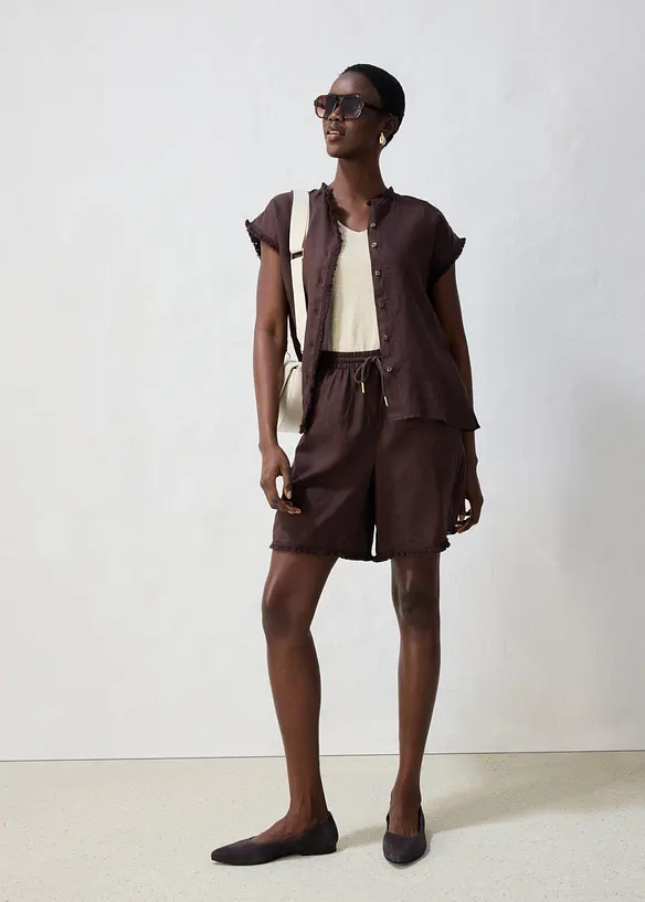 Shorts av rent linne, bonprix