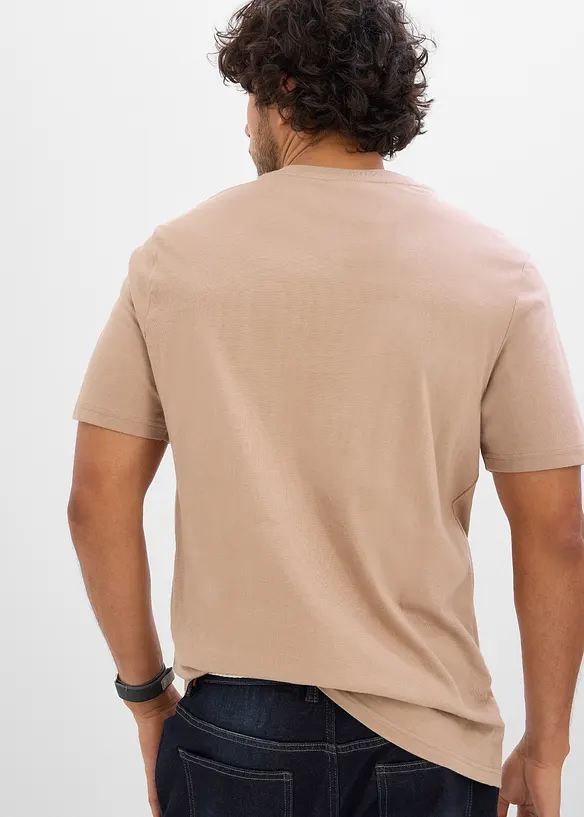 T-shirt av bomull med Brasil-tryck, bonprix