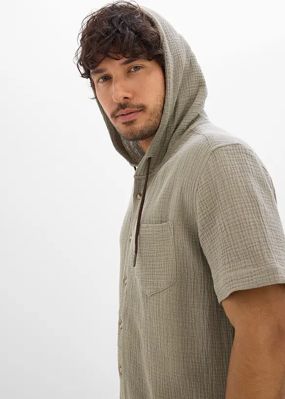 Kort&auml;rmad skjorta av luftig muslin, bonprix