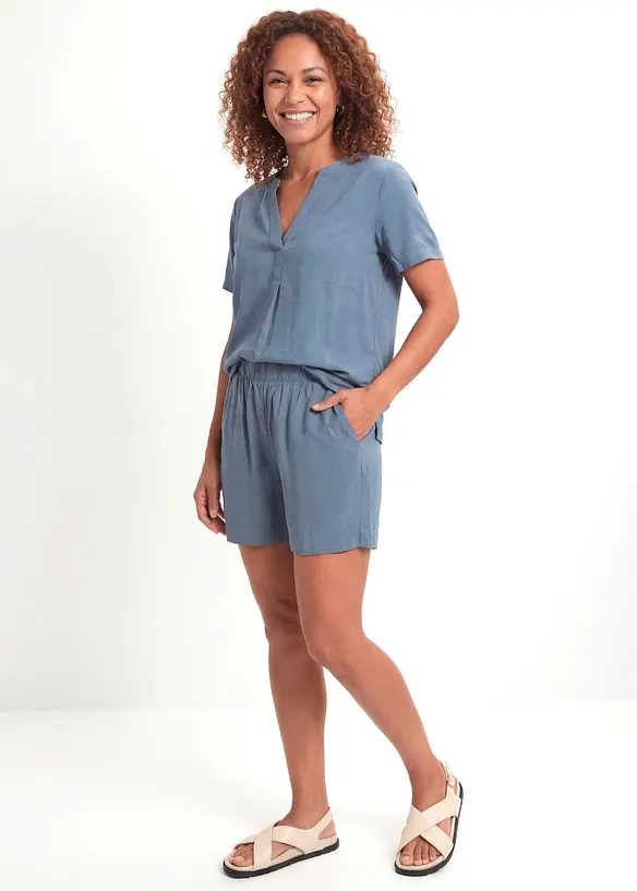 Shorts i viskos, bonprix