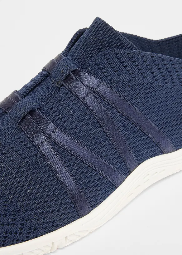 Sneakers med flexibel sula, bonprix
