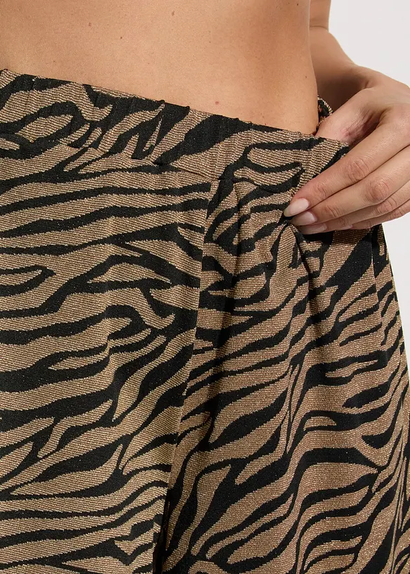 Strandshorts i glansigt material, bonprix