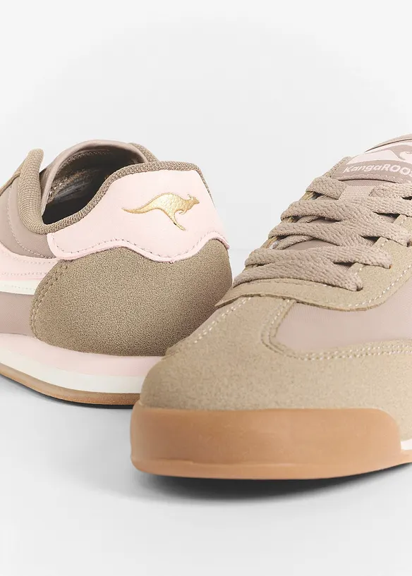 Sneakers med retrolook fr&aring;n Kangaroos, Kangaroos