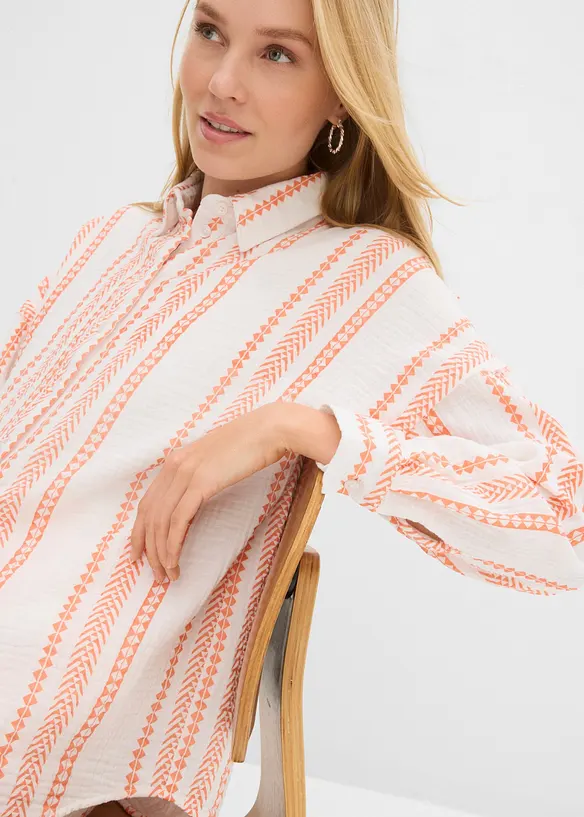 Skjortblus av luftig muslin, bonprix