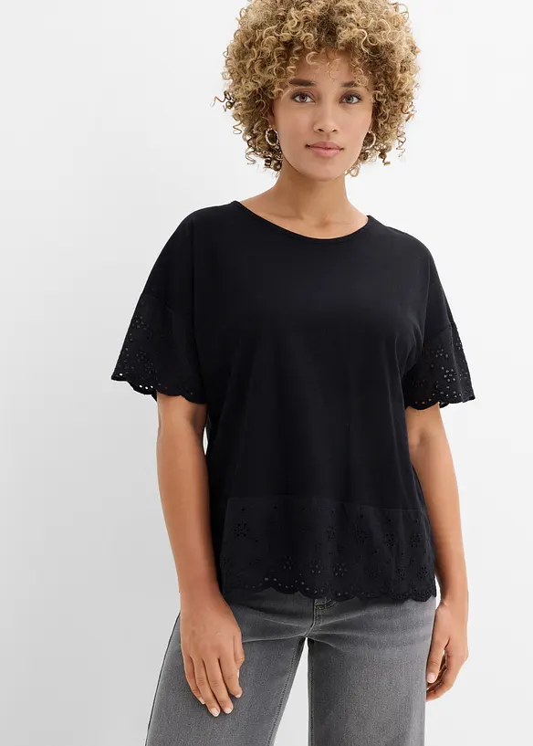 Topp med broderie anglaise, bonprix