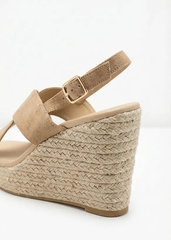 Sandalett med kilklack i baststil, bonprix