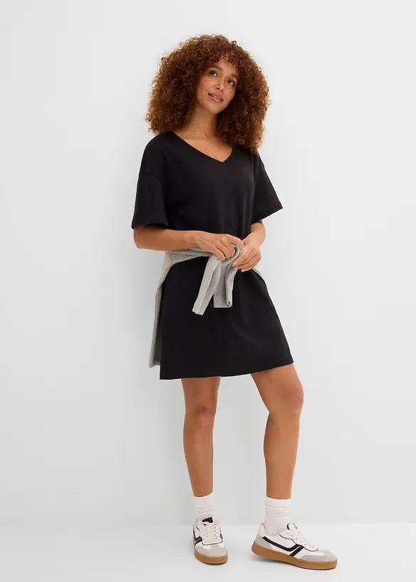 T-shirtkl&auml;nning i oversizemodell med V-ringning (2-pack), bonprix