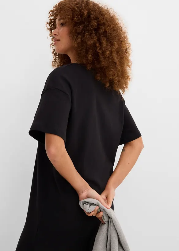T-shirtkl&auml;nning i oversizemodell med V-ringning (2-pack), bonprix