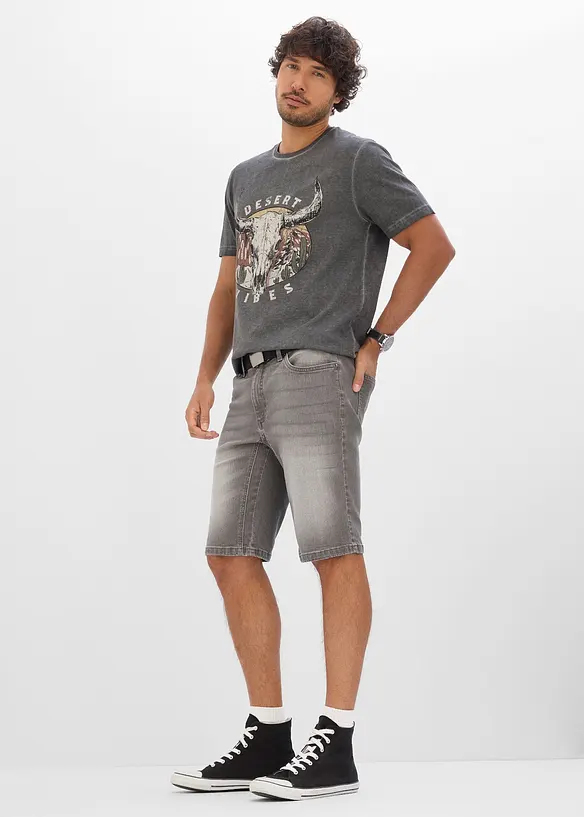 Stretchiga jeansshorts med f&ouml;rst&auml;rkt gren, Regular Fit, bonprix