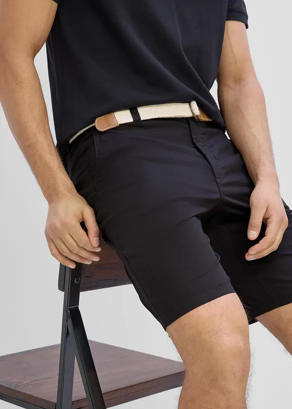 Stretchiga shorts med elastisk midja, Regular Fit, bonprix