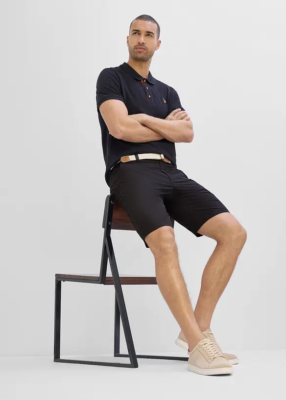Stretchiga shorts med elastisk midja, Regular Fit, bonprix
