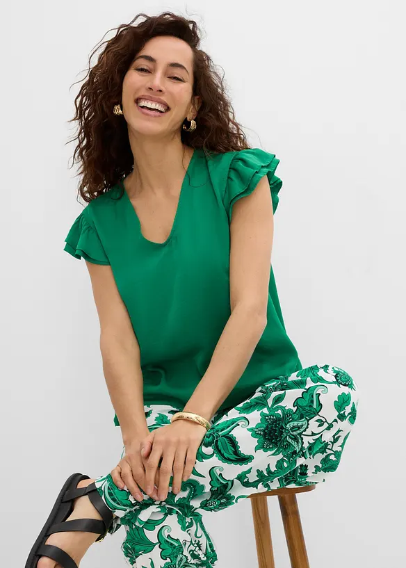 Blus med volanger, bonprix
