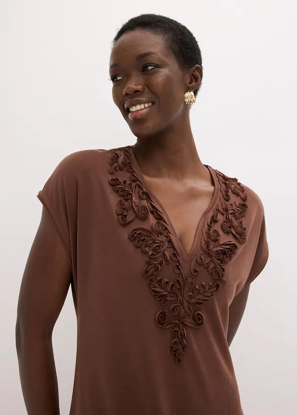 Tunikakl&auml;nning med broderi, bonprix