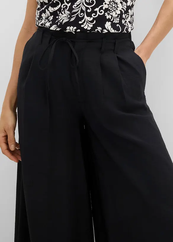 Dra p&aring;-byxa av viskosblandning, bonprix