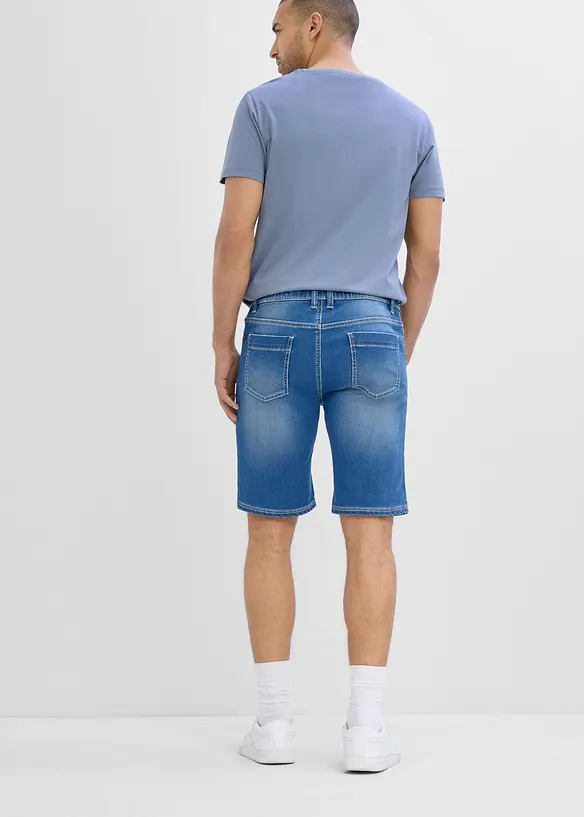 Jeansshorts i sweatshirtmaterial med res&aring;rlinning Regular Fit, bonprix