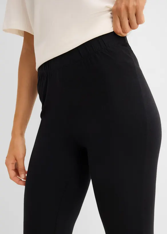 Caprileggings med spetsdetalj, bonprix