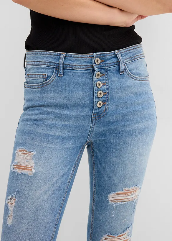 Korta stupr&ouml;rsjeans med destroyed-look, bonprix