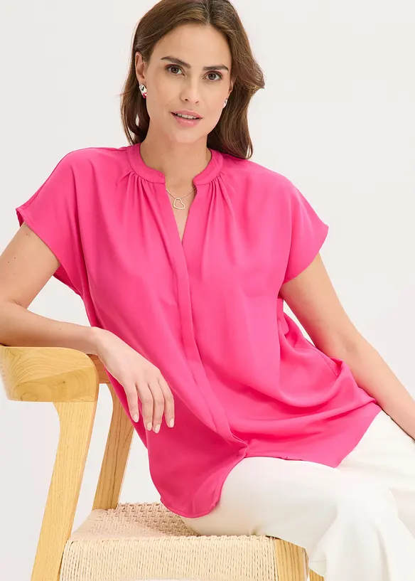 Kort&auml;rmad blus med dold knappsl&aring;, bonprix