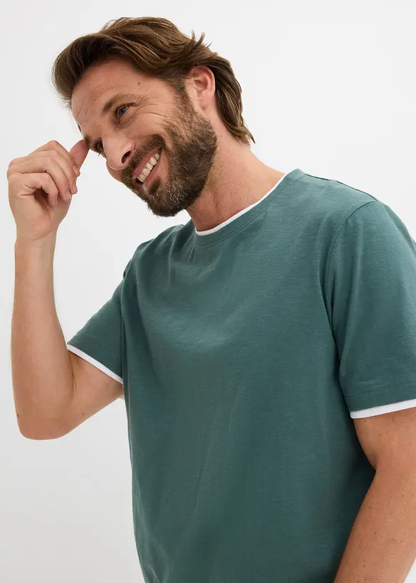 T-shirt av slubbgarn med 2-i-1-look, bonprix