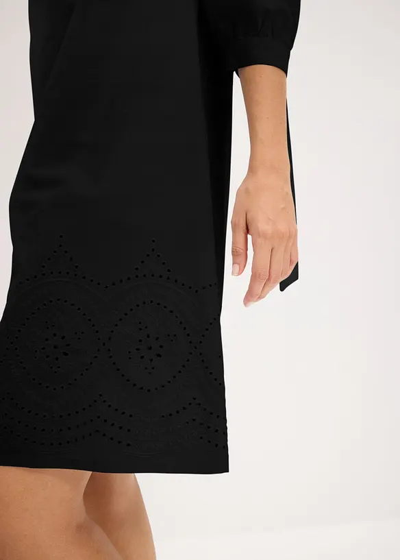 Off shoulder-kl&auml;nning i bomull med h&aring;lbroderi, bonprix
