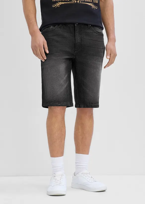 Stretchiga jeansshorts med f&ouml;rst&auml;rkt gren, Regular Fit, bonprix