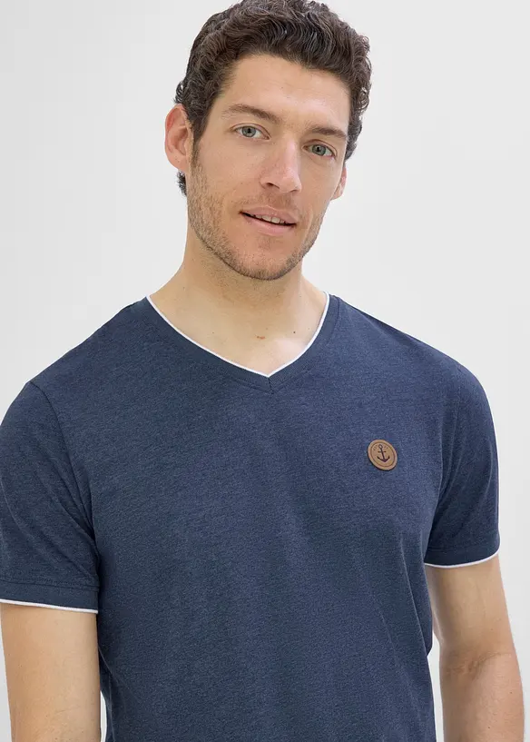 T-shirt med V-ringning med dubbel kant, bonprix