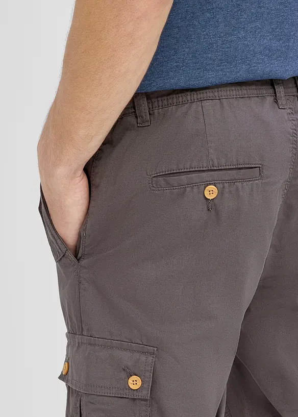 Bomullsshorts i cargomodell, normal passform, bonprix