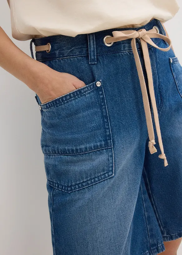 Jeansshorts Mid Waist, med dragsko, bonprix