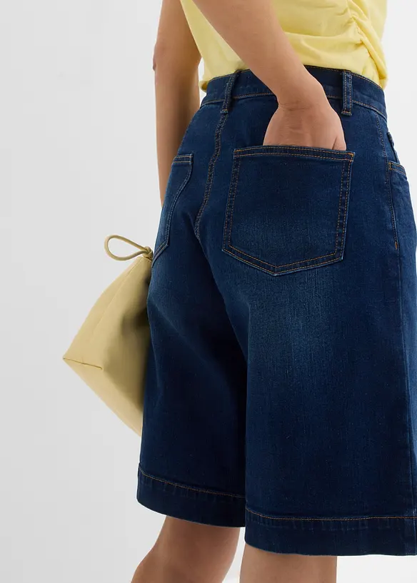 Jeansshorts Mid Waist, ekologisk bomull, bonprix