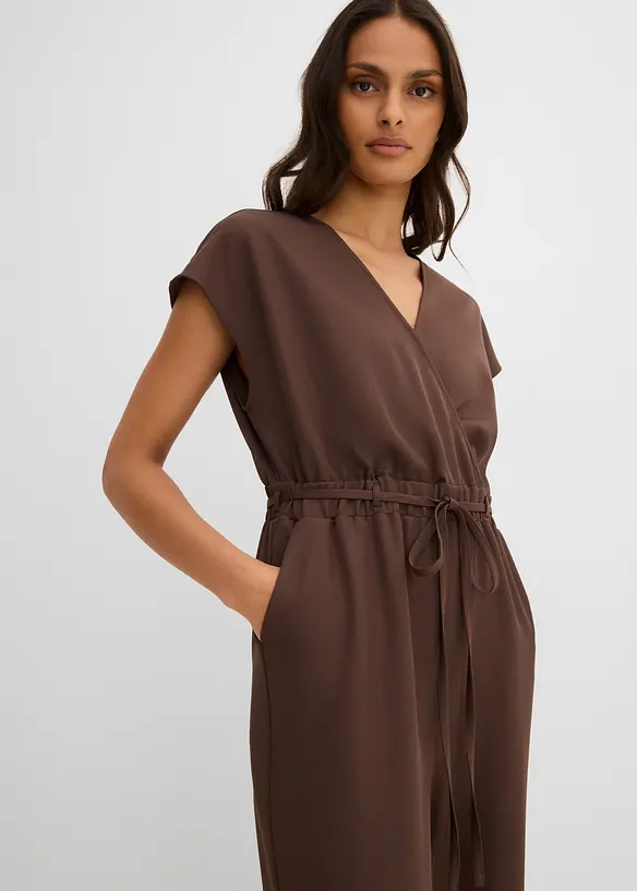 Jumpsuit med korta &auml;rmar, bonprix
