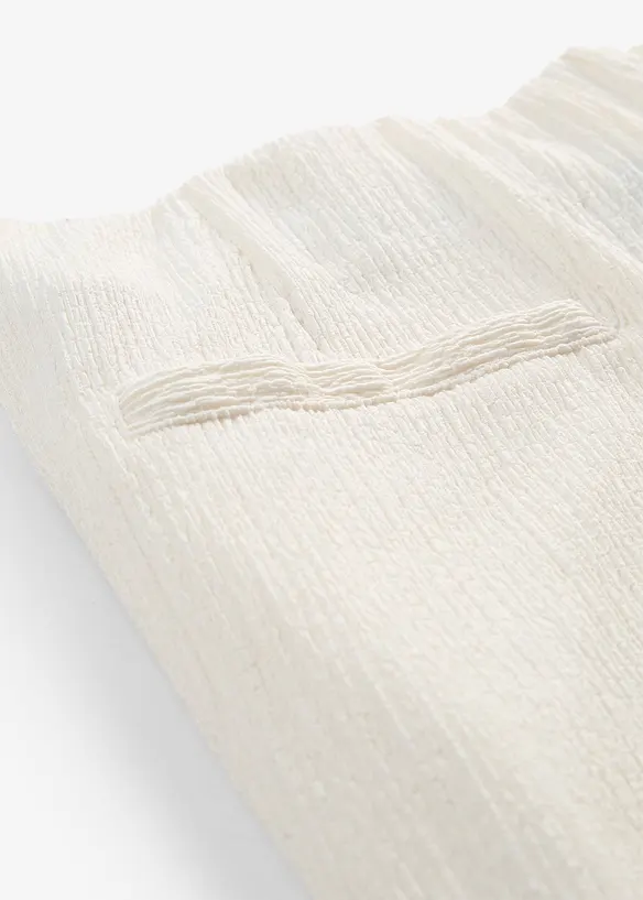 Culottebyxa i material med struktur, bonprix