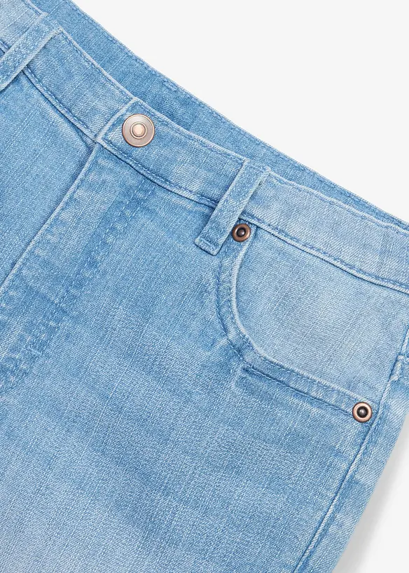 Jeansshorts Mid Waist, bonprix