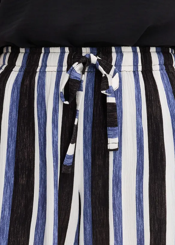 Shorts i dra p&aring;-modell av tunn viskos, bonprix
