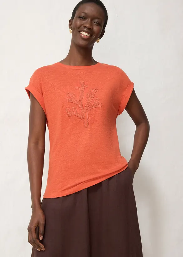 Tunn T-shirt i linne med broderi, bonprix