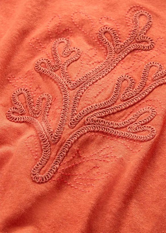 Tunn T-shirt i linne med broderi, bonprix