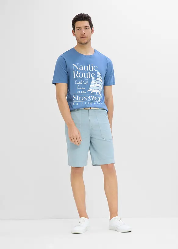 Stretchiga shorts, normal passform, bonprix