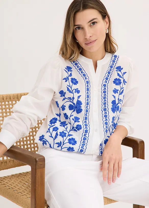 Blus av bomull med broderi, bonprix