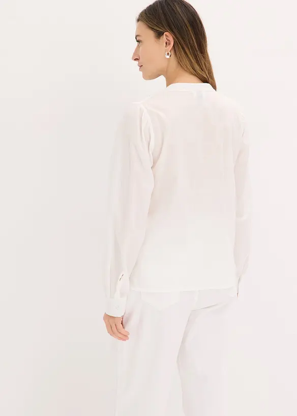 Blus av bomull med broderi, bonprix