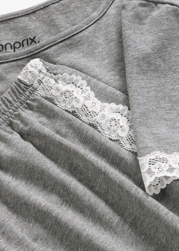 Pyjamas med shorts, av bomull med spets, bonprix