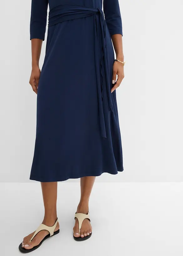 Jerseykl&auml;nning av viskos, bonprix