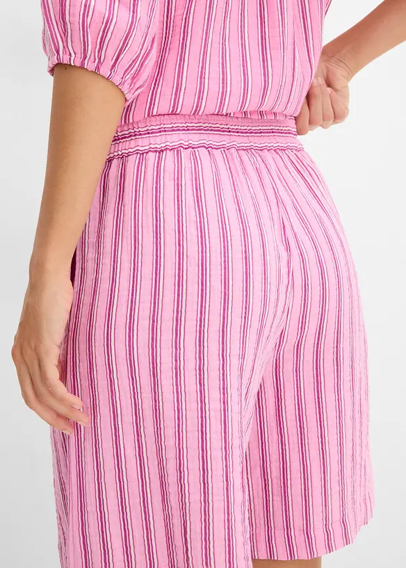 Dra p&aring;-shorts av mjuk muslin, bonprix